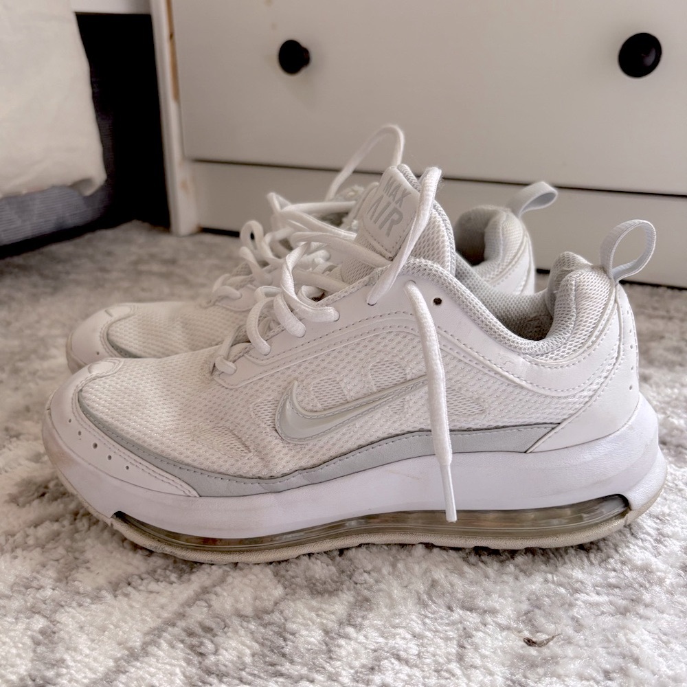 Nike White and Gray Sneakers
